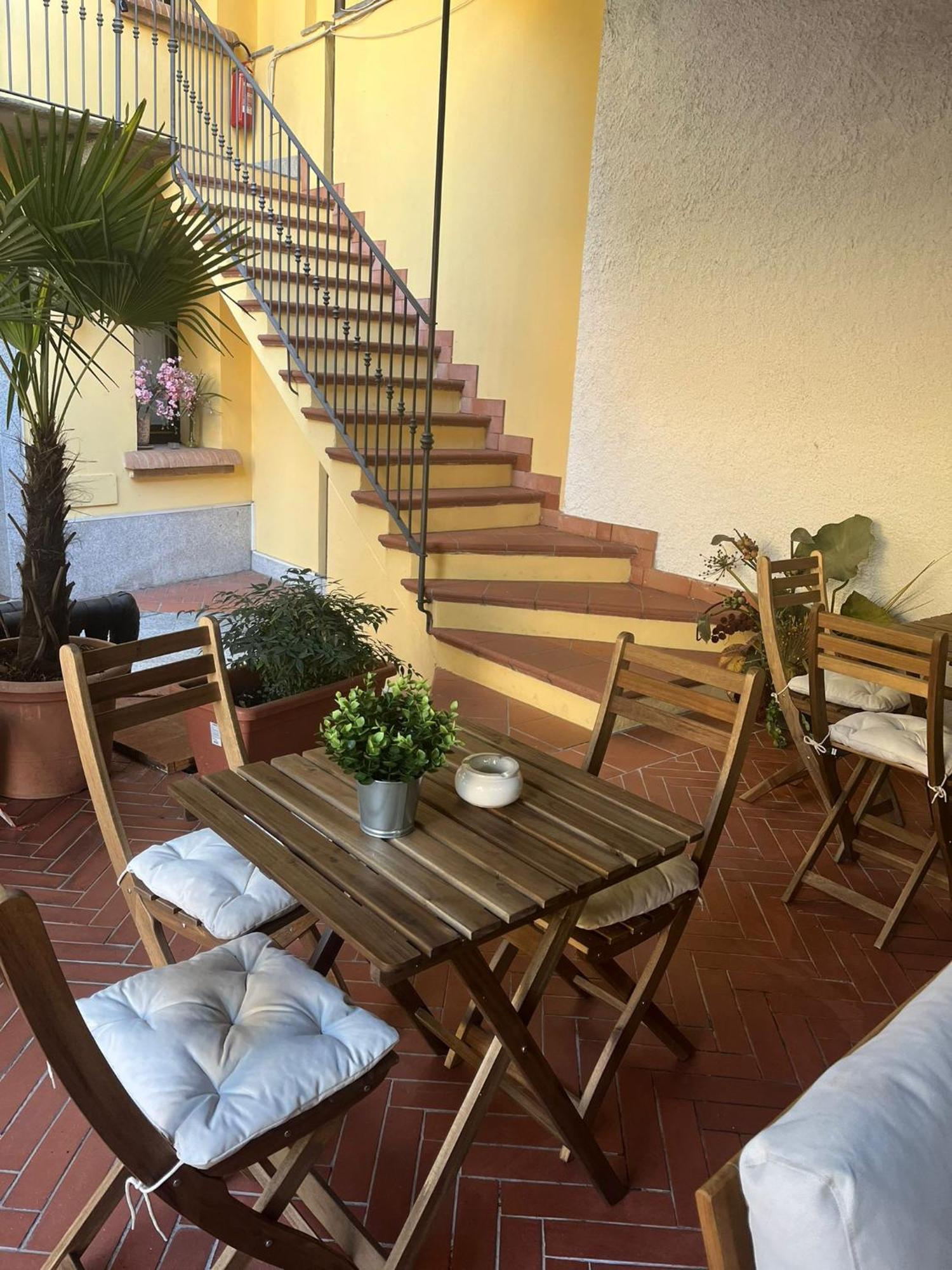 Monolocale Beatrice Abbadesse Guest House Milano Dış mekan fotoğraf